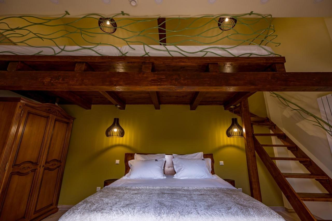 Casa Iustin Hotel โมโรนี ภายนอก รูปภาพ